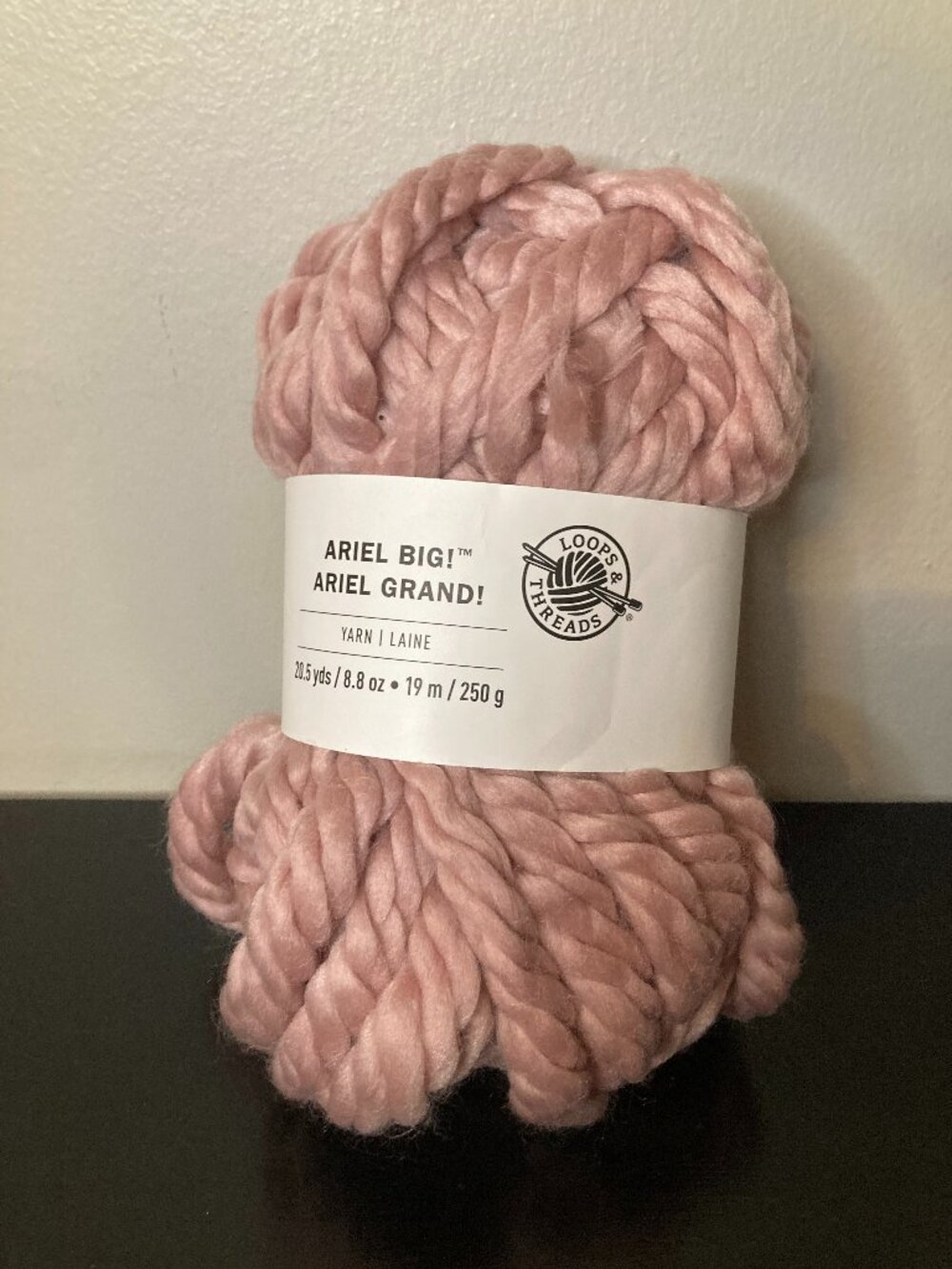 Loops & Threads Blush Pink Ariel Big! Jumbo-Weight Yarn - 20.5yds 8.8oz 19m 250g